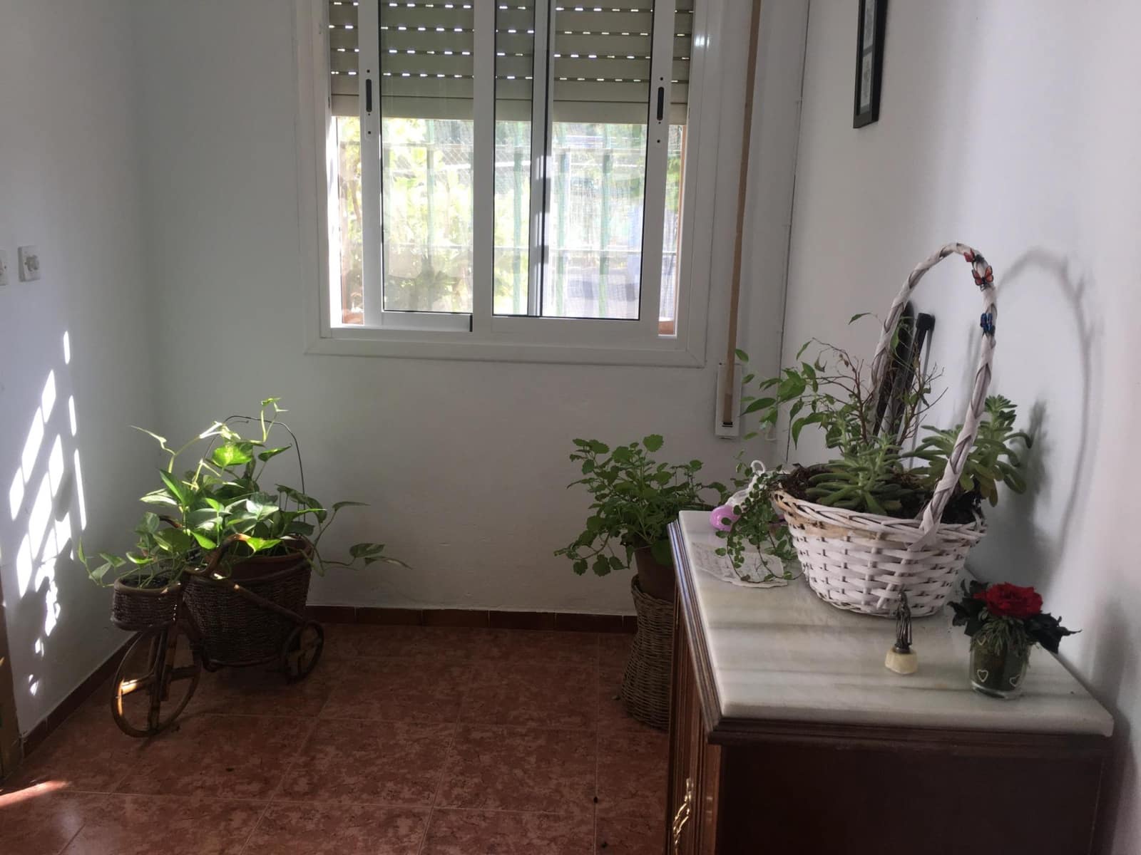 3 bedroom Villa for sale in Cordoba city with pool - € 255,000 (Ref: 9732223)