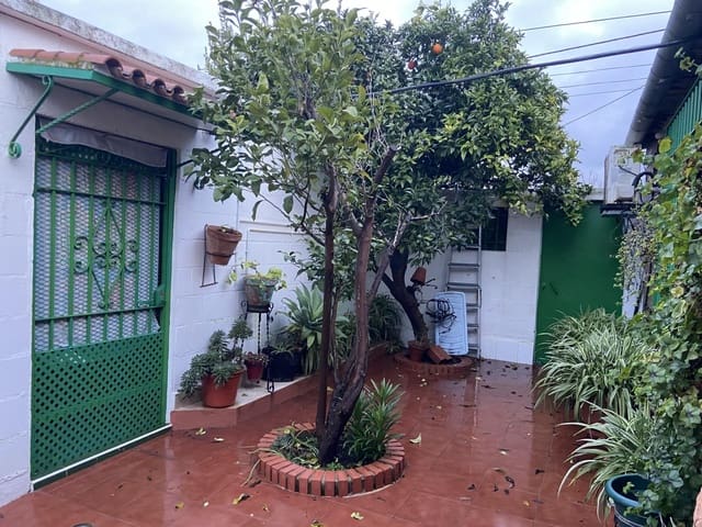 3 camera da letto Villa in vendita in Cordova città con piscina - 255.000 € (Rif: 9732223)