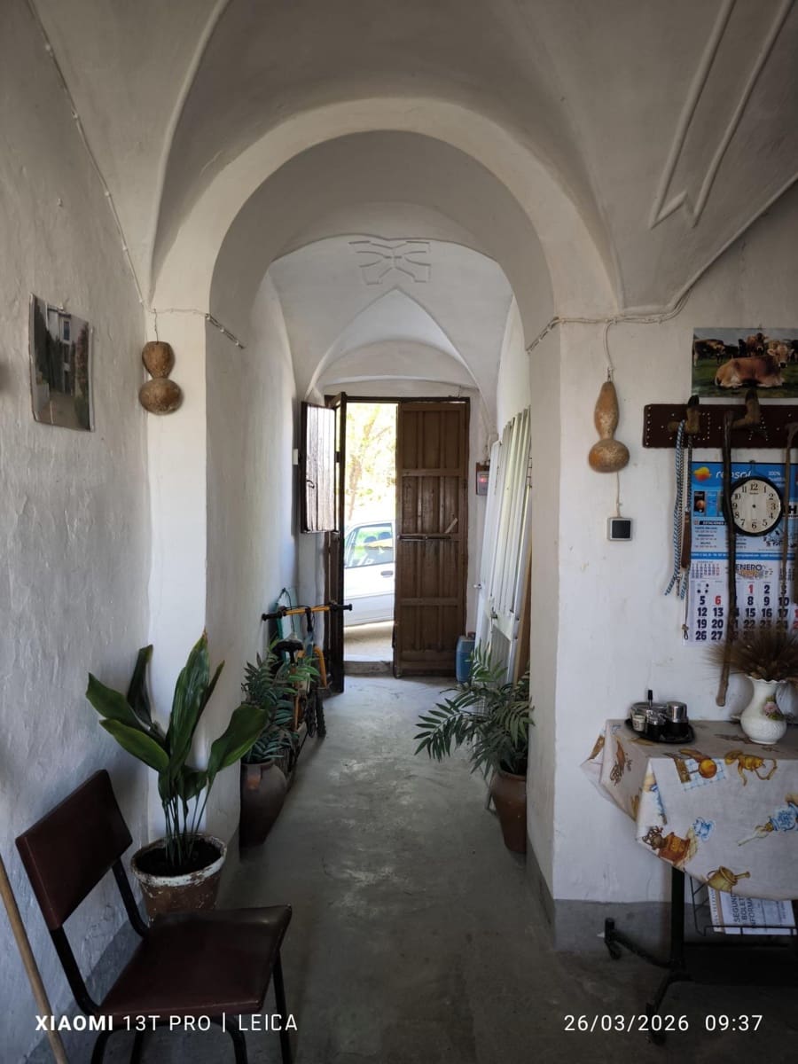 2 bedroom Townhouse for sale in Fuente Obejuna - € 40,000 (Ref: 9735668)