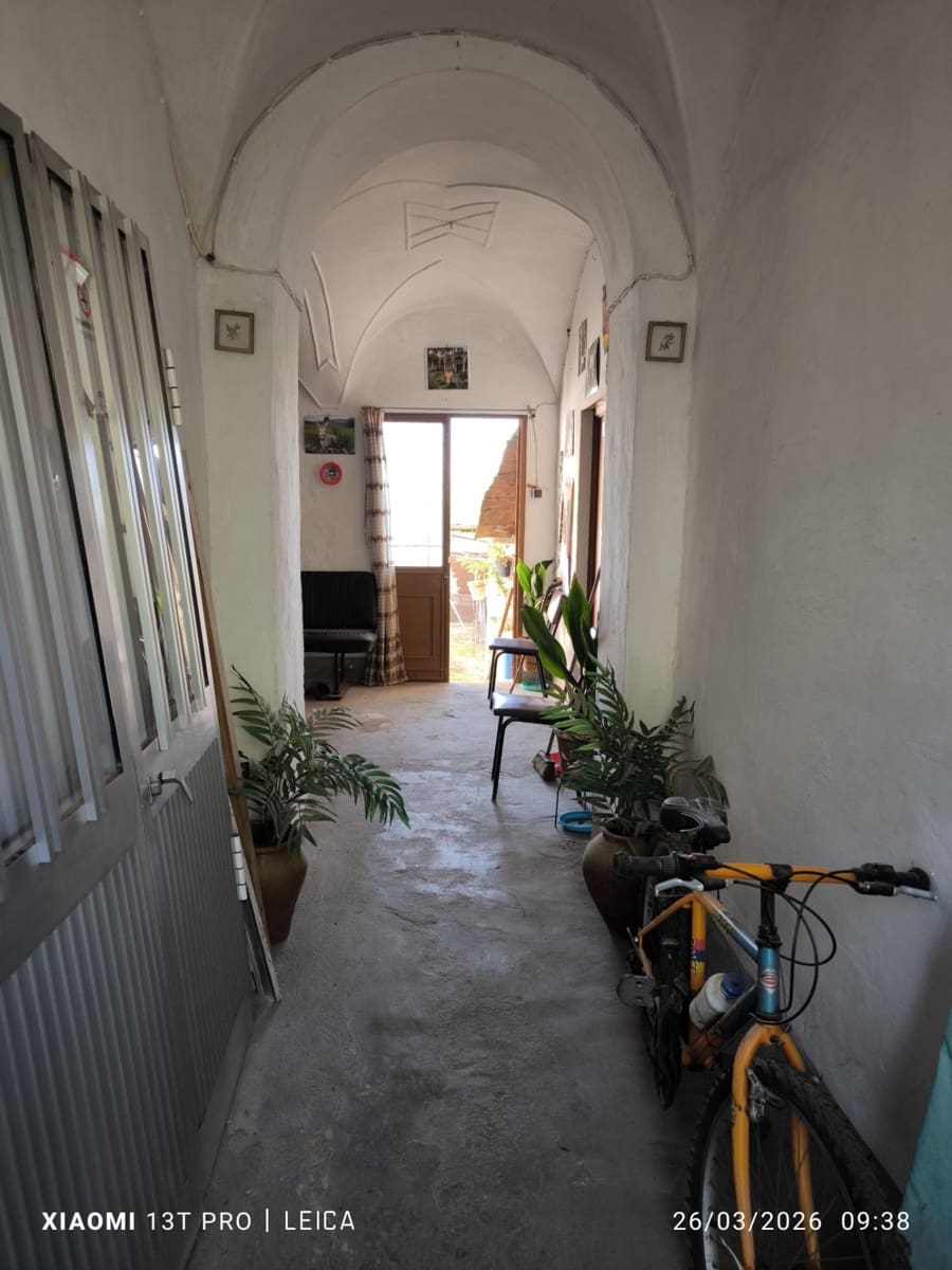2 bedroom Townhouse for sale in Fuente Obejuna - € 40,000 (Ref: 9735668)