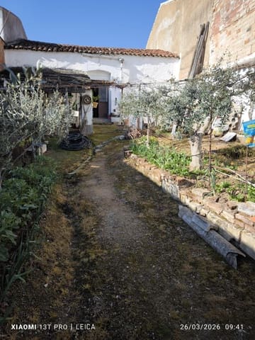 2 bedroom Townhouse for sale in Fuente Obejuna - € 40,000 (Ref: 9735668)