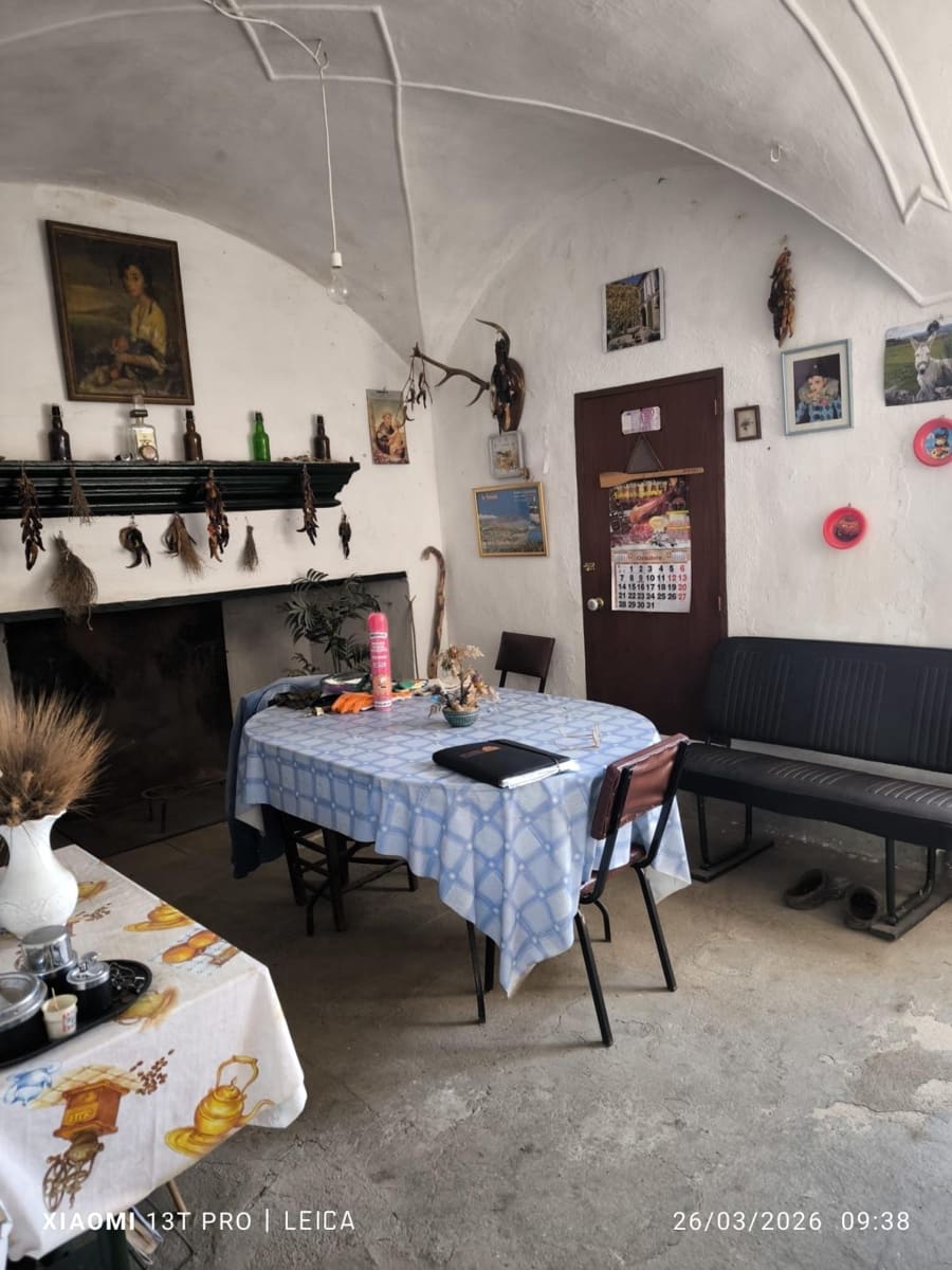 2 bedroom Townhouse for sale in Fuente Obejuna - € 40,000 (Ref: 9735668)