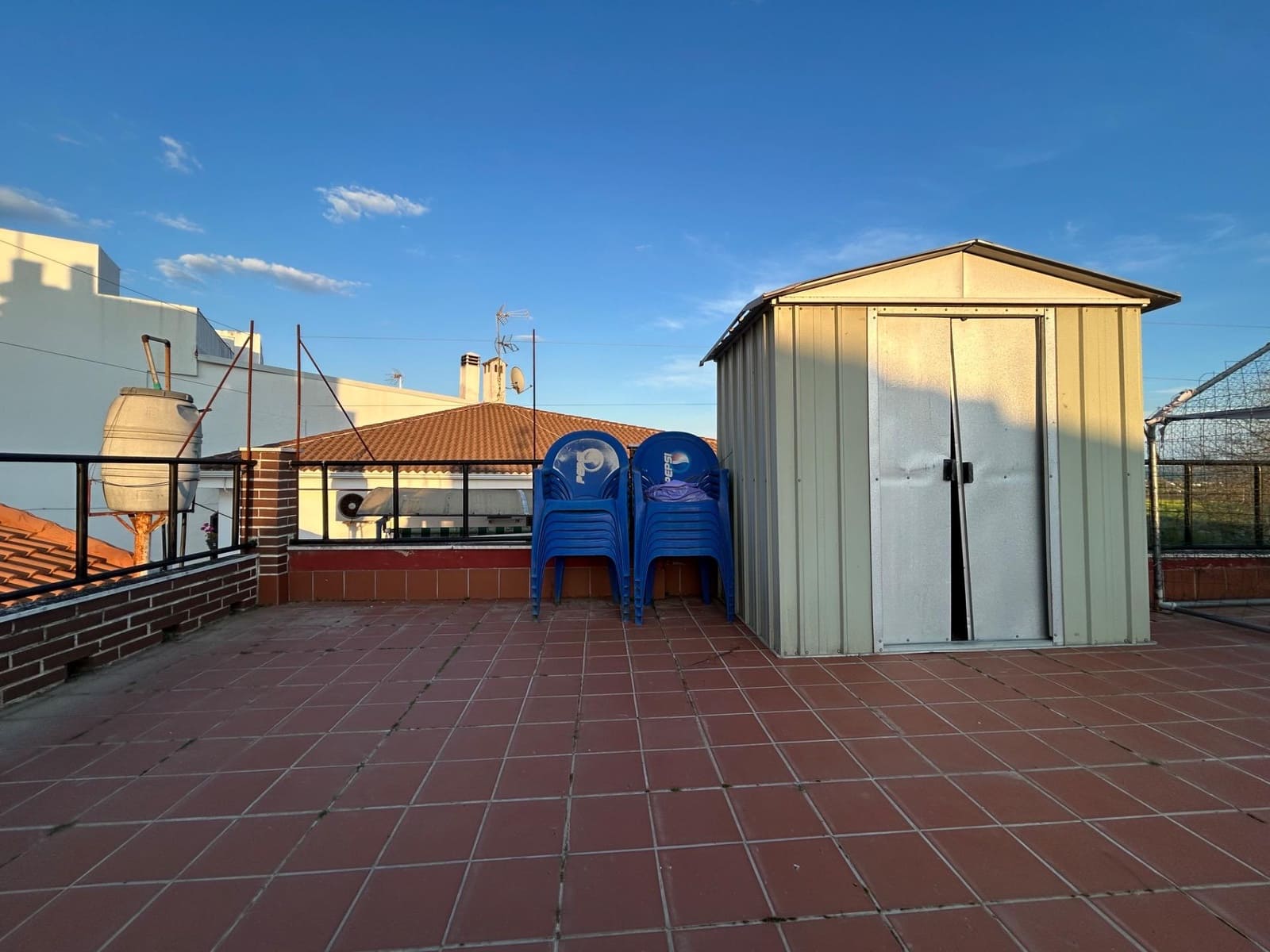 Casa de 3 habitaciones en Córdoba ciudad en venta - 127.000 € (Ref: 9743152)