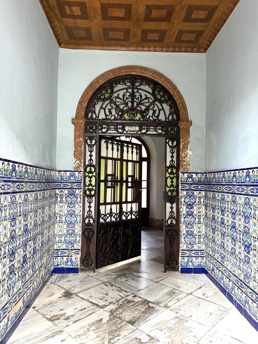 Casa de 5 habitaciones en Bujalance en venta con garaje - 230.000 € (Ref: 9745304)