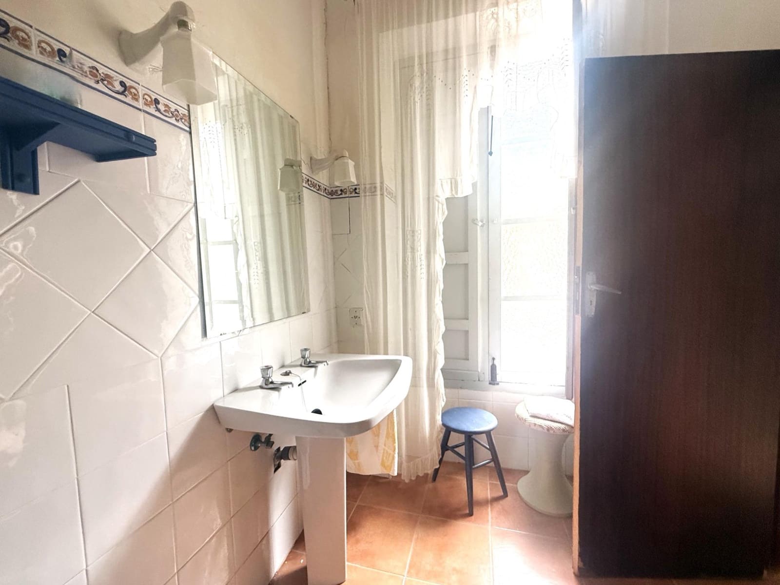 Casa de 5 habitaciones en Bujalance en venta con garaje - 230.000 € (Ref: 9745304)