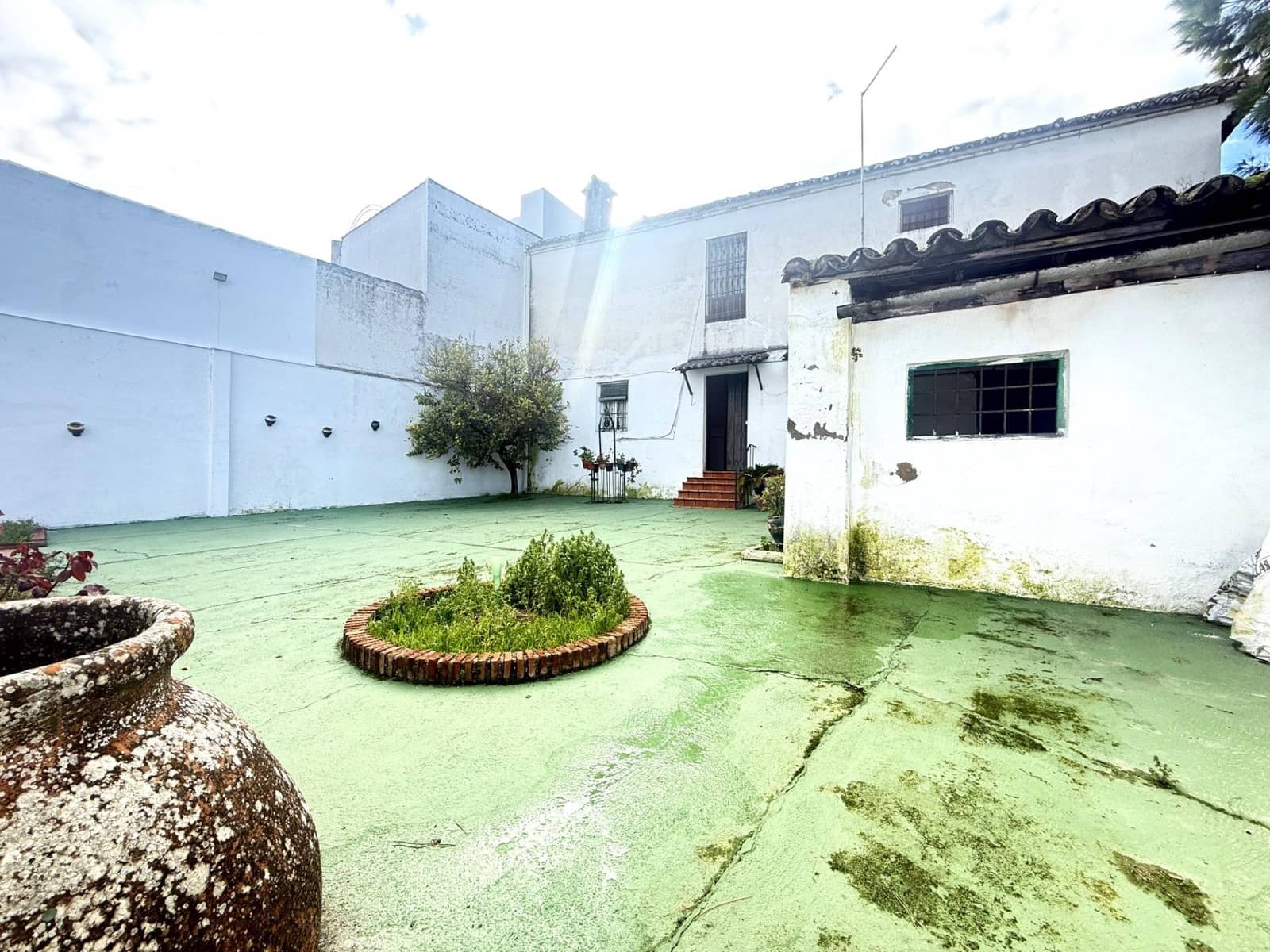 Casa de 5 habitaciones en Bujalance en venta con garaje - 230.000 € (Ref: 9745304)