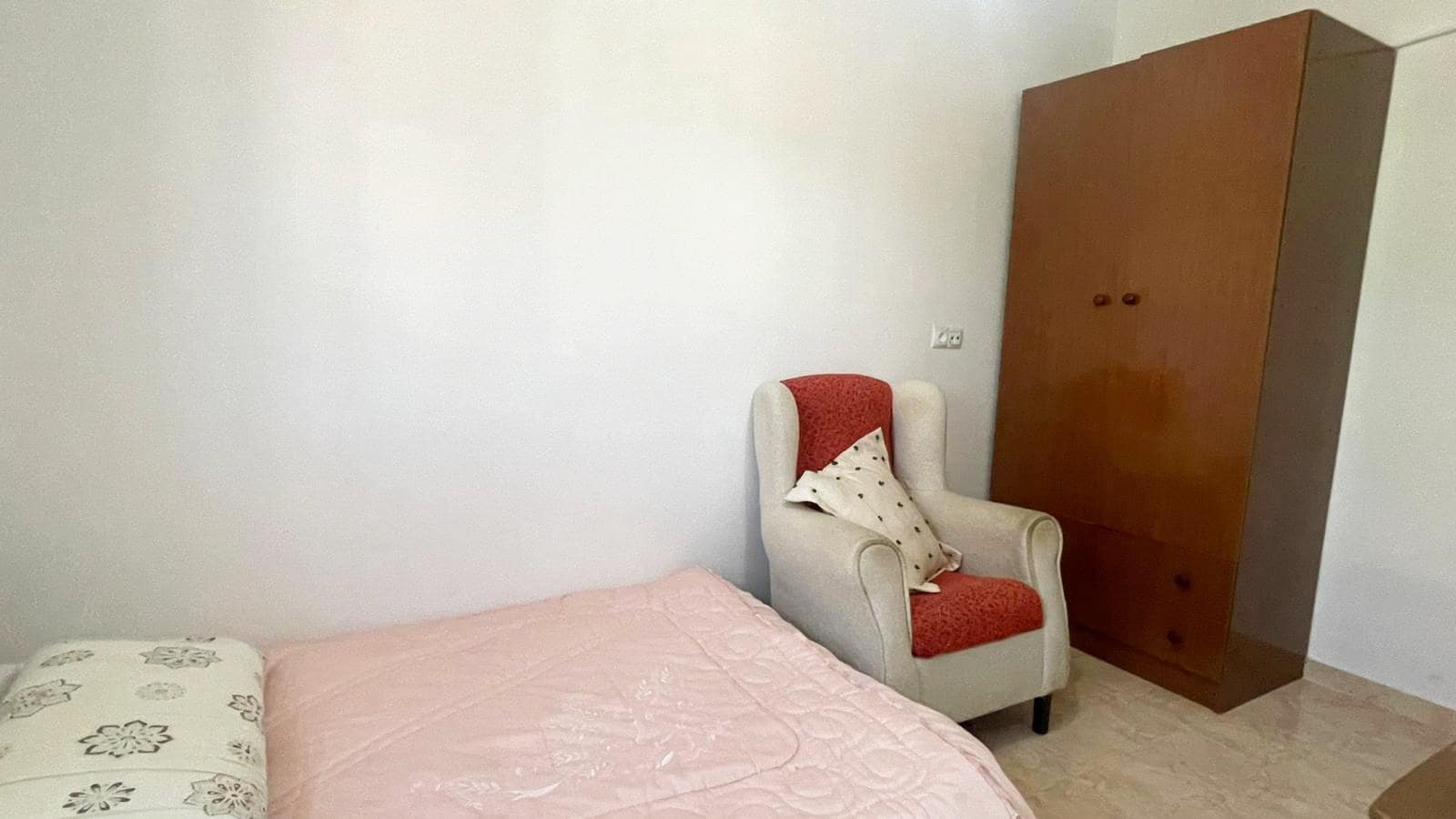 3 soverom Finca/Herregård til salgs i La Carlota med garasje - € 135 000 (Ref: 9745305)