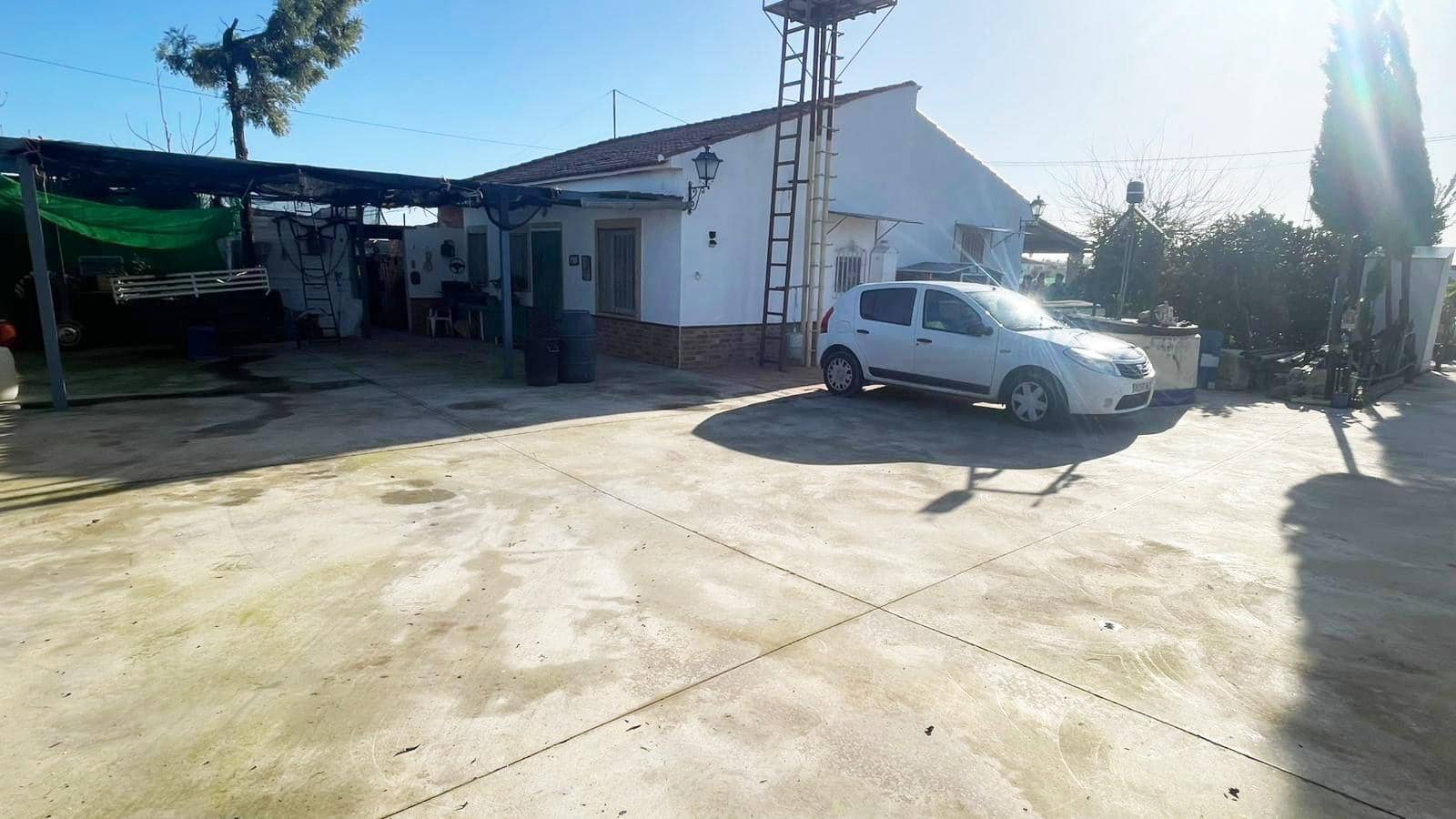 3 soverom Finca/Herregård til salgs i La Carlota med garasje - € 135 000 (Ref: 9745305)