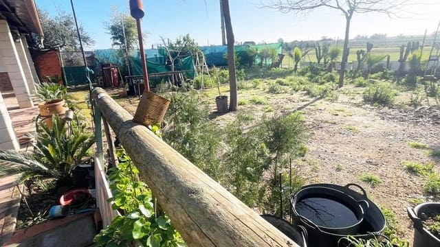 3 soverom Finca/Herregård til salgs i La Carlota med garasje - € 135 000 (Ref: 9745305)