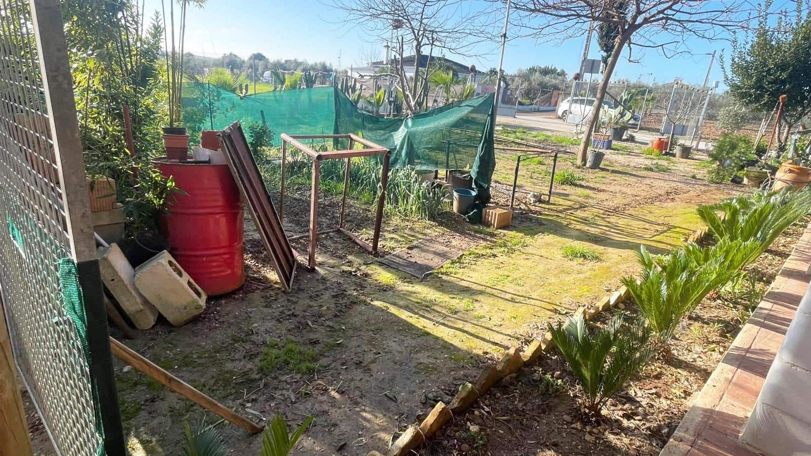 3 soverom Finca/Herregård til salgs i La Carlota med garasje - € 135 000 (Ref: 9745305)