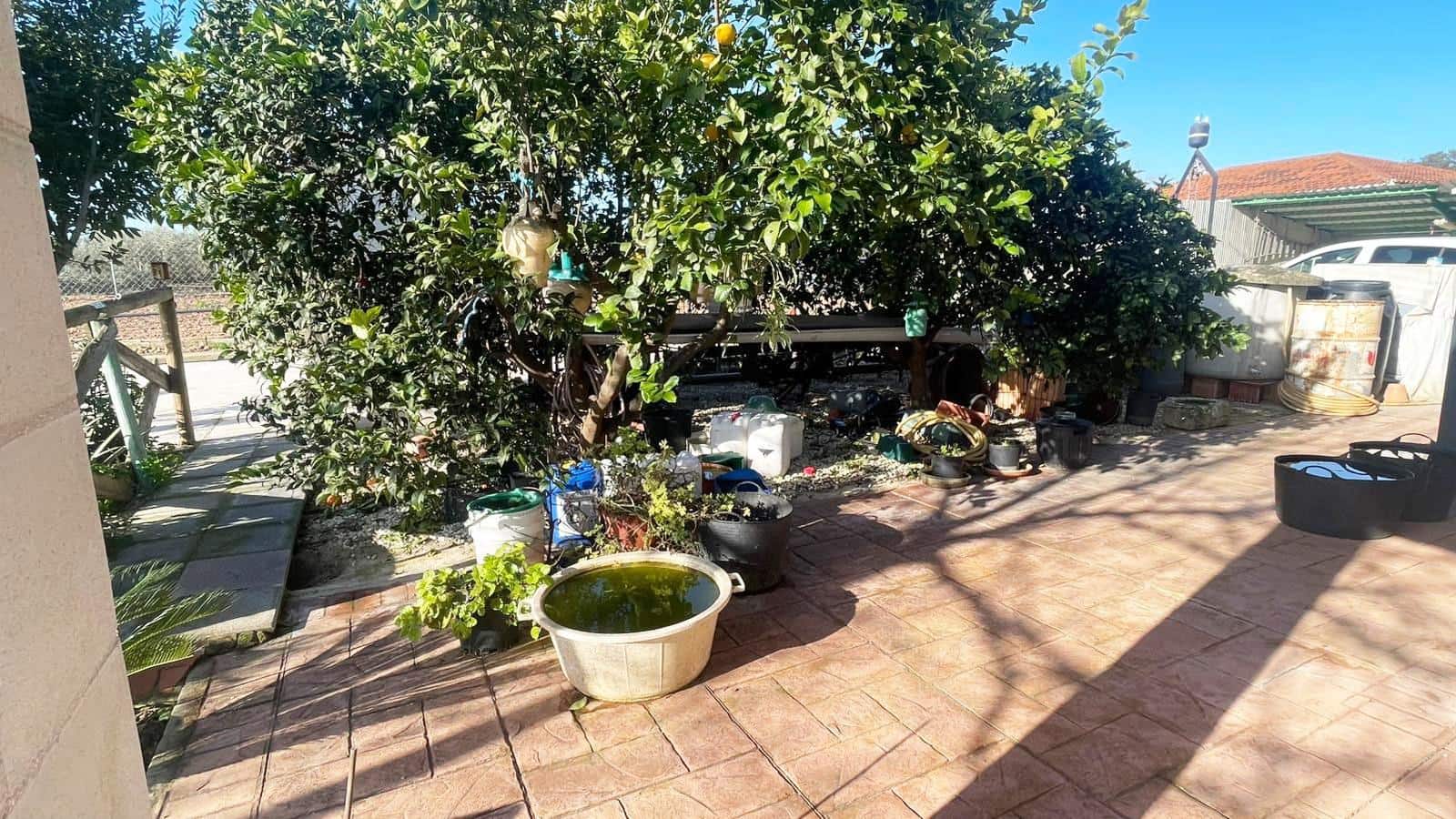 3 soverom Finca/Herregård til salgs i La Carlota med garasje - € 135 000 (Ref: 9745305)