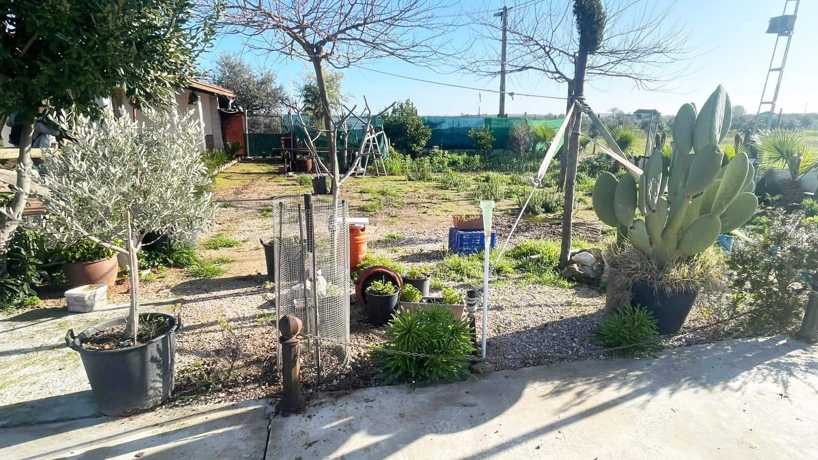 3 soverom Finca/Herregård til salgs i La Carlota med garasje - € 135 000 (Ref: 9745305)