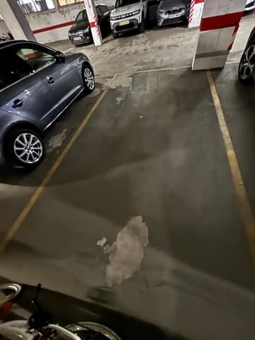 Garasje til salgs i Córdoba by - € 24 500 (Ref: 9748094)