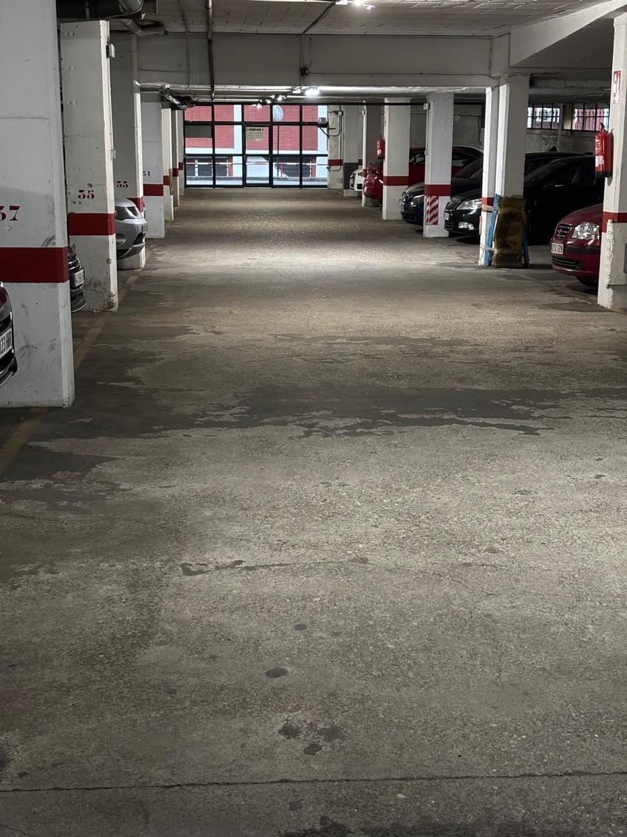 Garasje til salgs i Cordoba by - € 24 500 (Ref: 9748094)