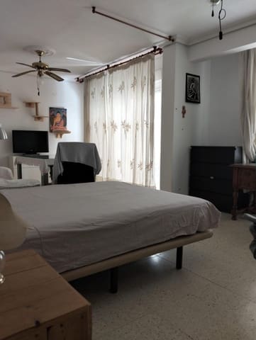 5 soverom Leilighet til salgs i Córdoba by - € 225 000 (Ref: 9748095)