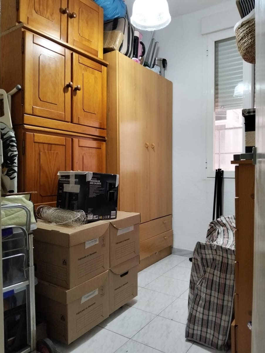 Piso de 5 habitaciones en Córdoba ciudad en venta - 225.000 € (Ref: 9748095)