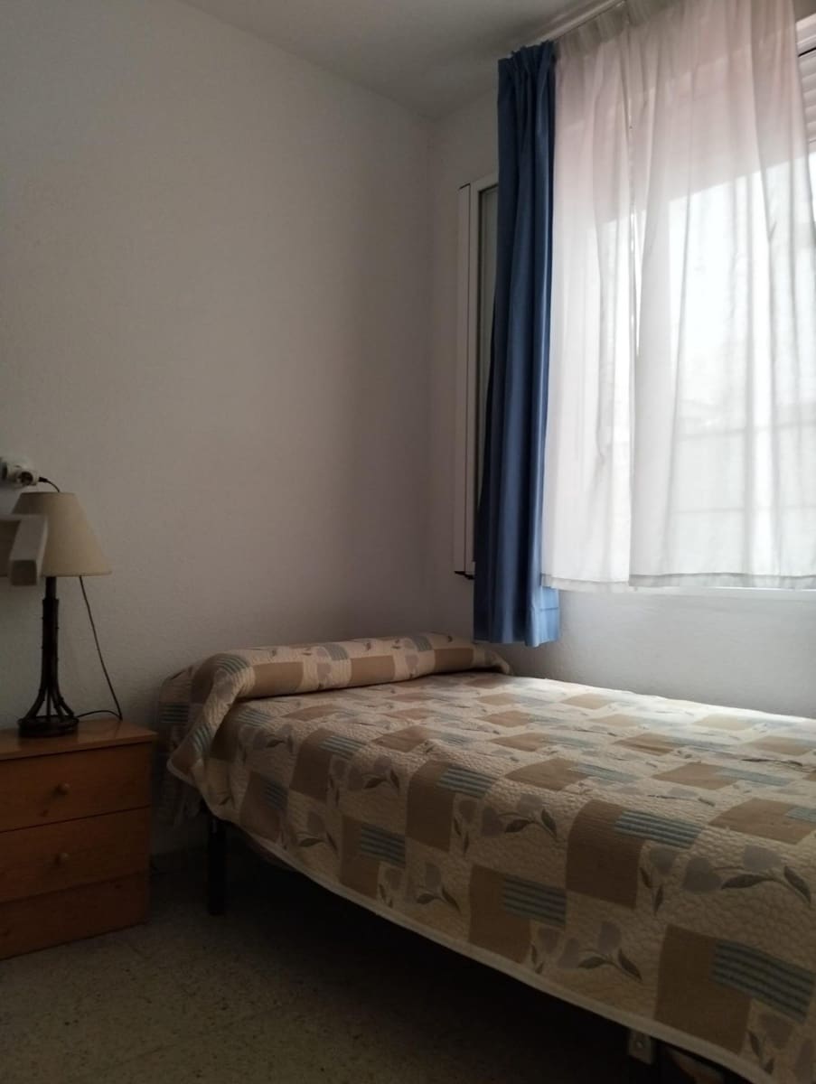 Piso de 5 habitaciones en Córdoba ciudad en venta - 225.000 € (Ref: 9748095)