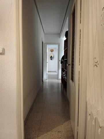 5 soveværelse Lejlighed til salg i Córdoba by - € 225.000 (Ref: 9748095)