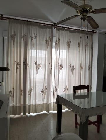 5 soveværelse Lejlighed til salg i Córdoba by - € 225.000 (Ref: 9748095)