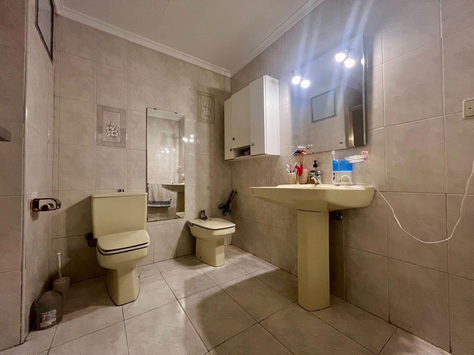 5 camera da letto Appartamento in vendita in Cordova citta - 225.000 € (Rif: 9748095)