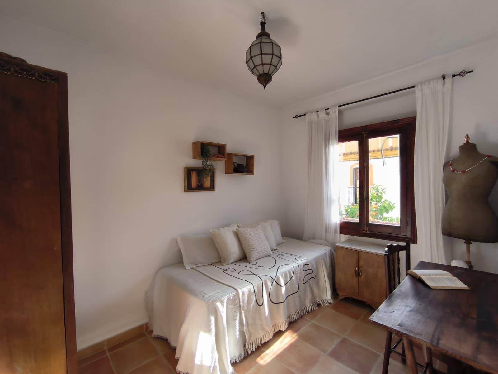 3 slaapkamer Flat te koop in Cordoba stad - € 159.900 (Ref: 9755800)