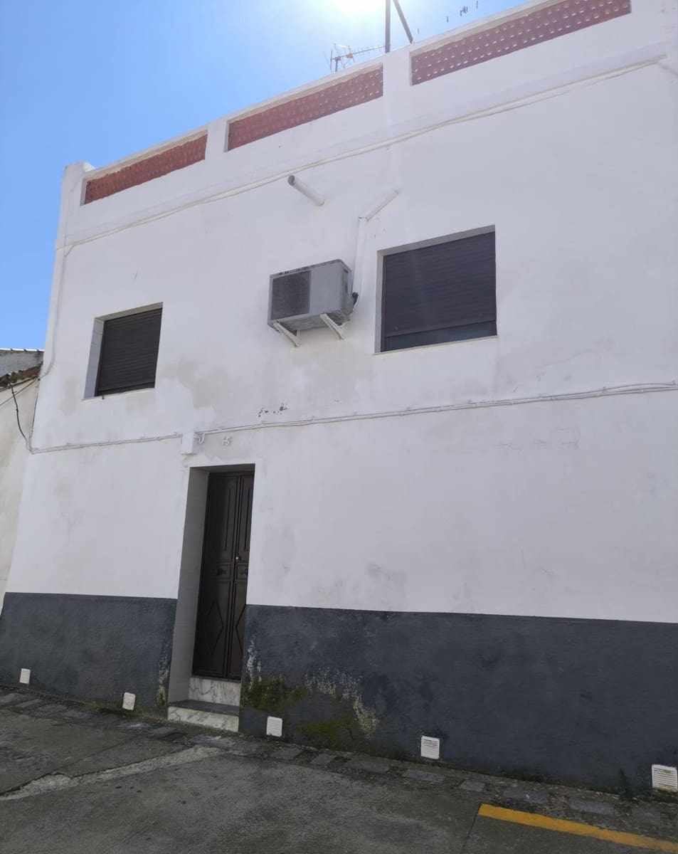 4 soveværelse Lejlighed til salg i Fuente Obejuna - € 28.000 (Ref: 9755801)