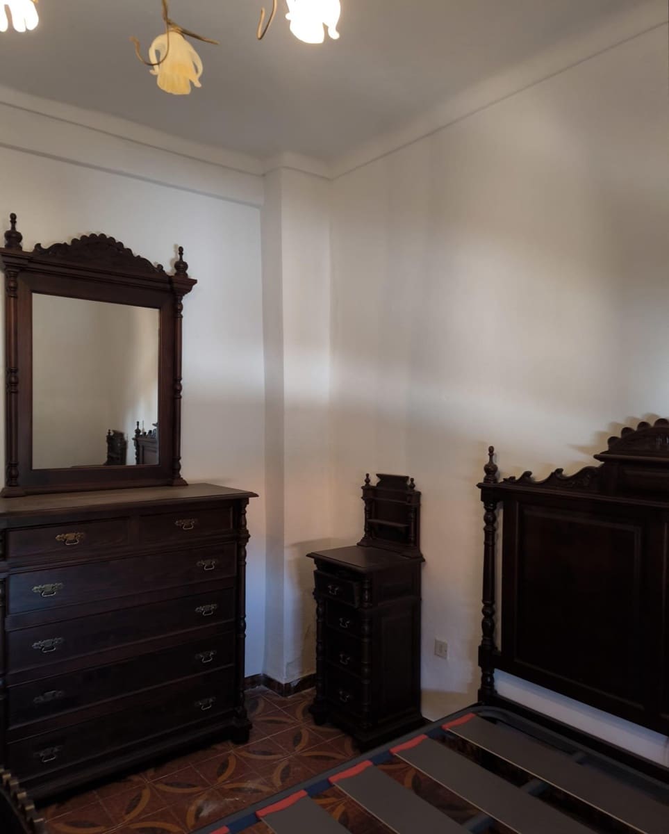 4 soveværelse Lejlighed til salg i Fuente Obejuna - € 28.000 (Ref: 9755801)