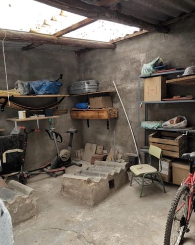 4 slaapkamer Flat te koop in Fuente Obejuna - € 28.000 (Ref: 9755801)