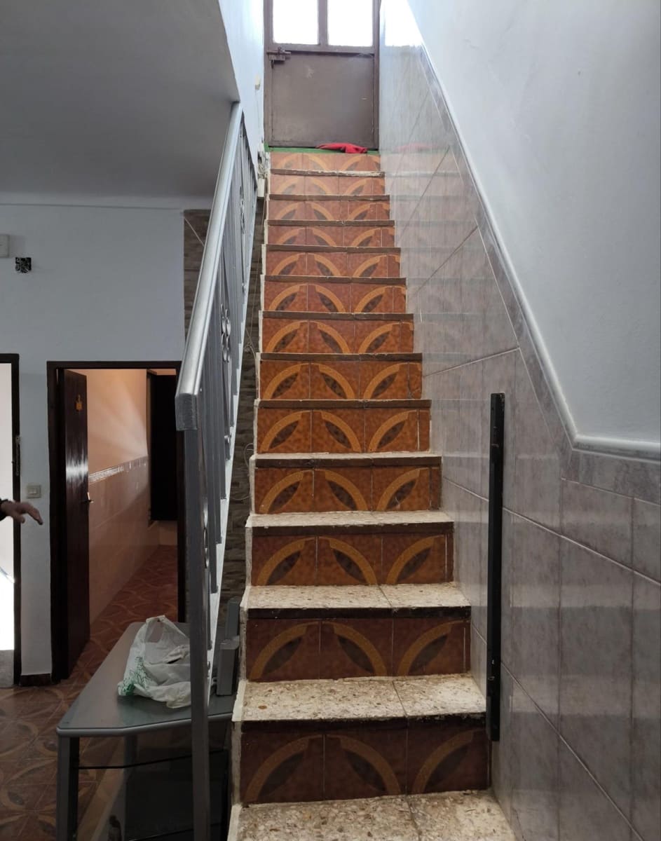 4 soveværelse Lejlighed til salg i Fuente Obejuna - € 28.000 (Ref: 9755801)