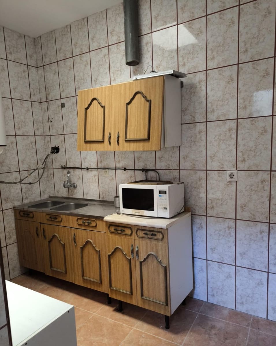 4 soveværelse Lejlighed til salg i Fuente Obejuna - € 28.000 (Ref: 9755801)