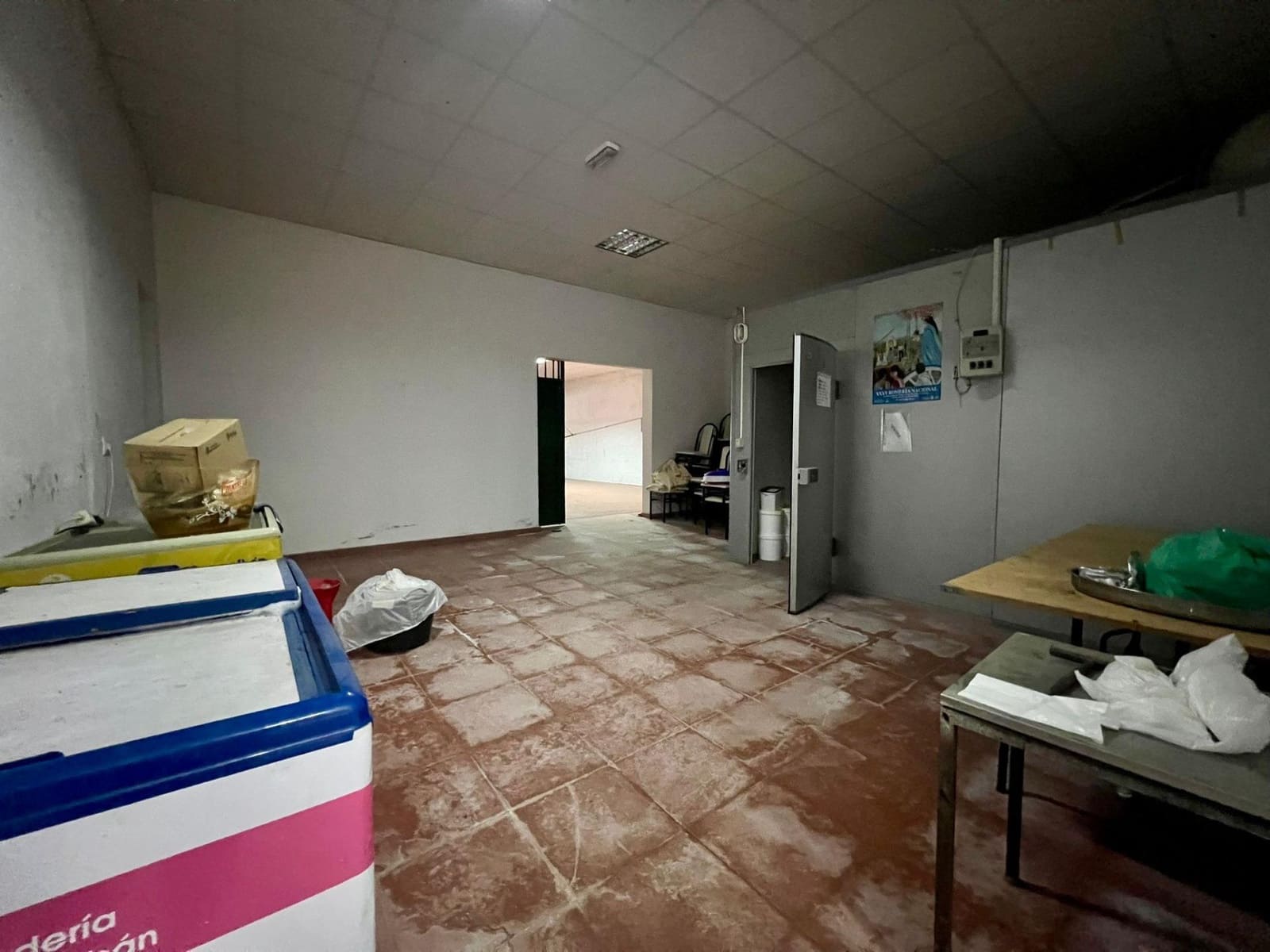 Virksomhed til salg i Aguilar de la Frontera - € 500.000 (Ref: 9759058)