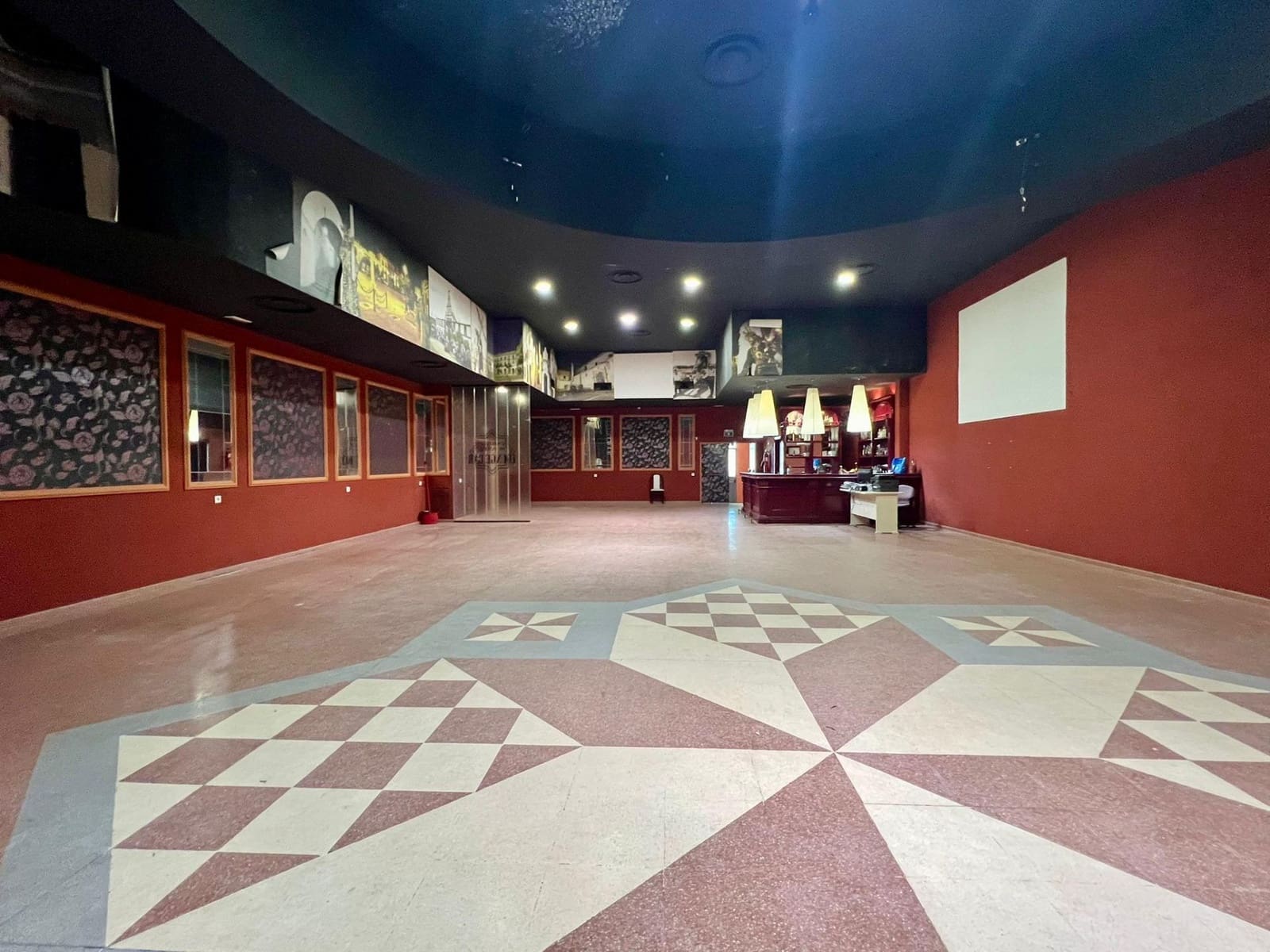 Virksomhed til salg i Aguilar de la Frontera - € 500.000 (Ref: 9759058)