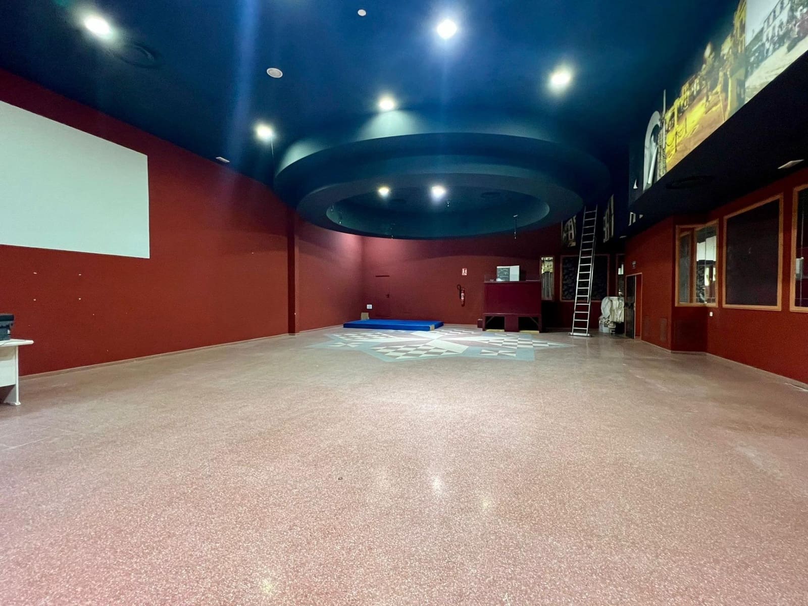 Virksomhed til salg i Aguilar de la Frontera - € 500.000 (Ref: 9759058)