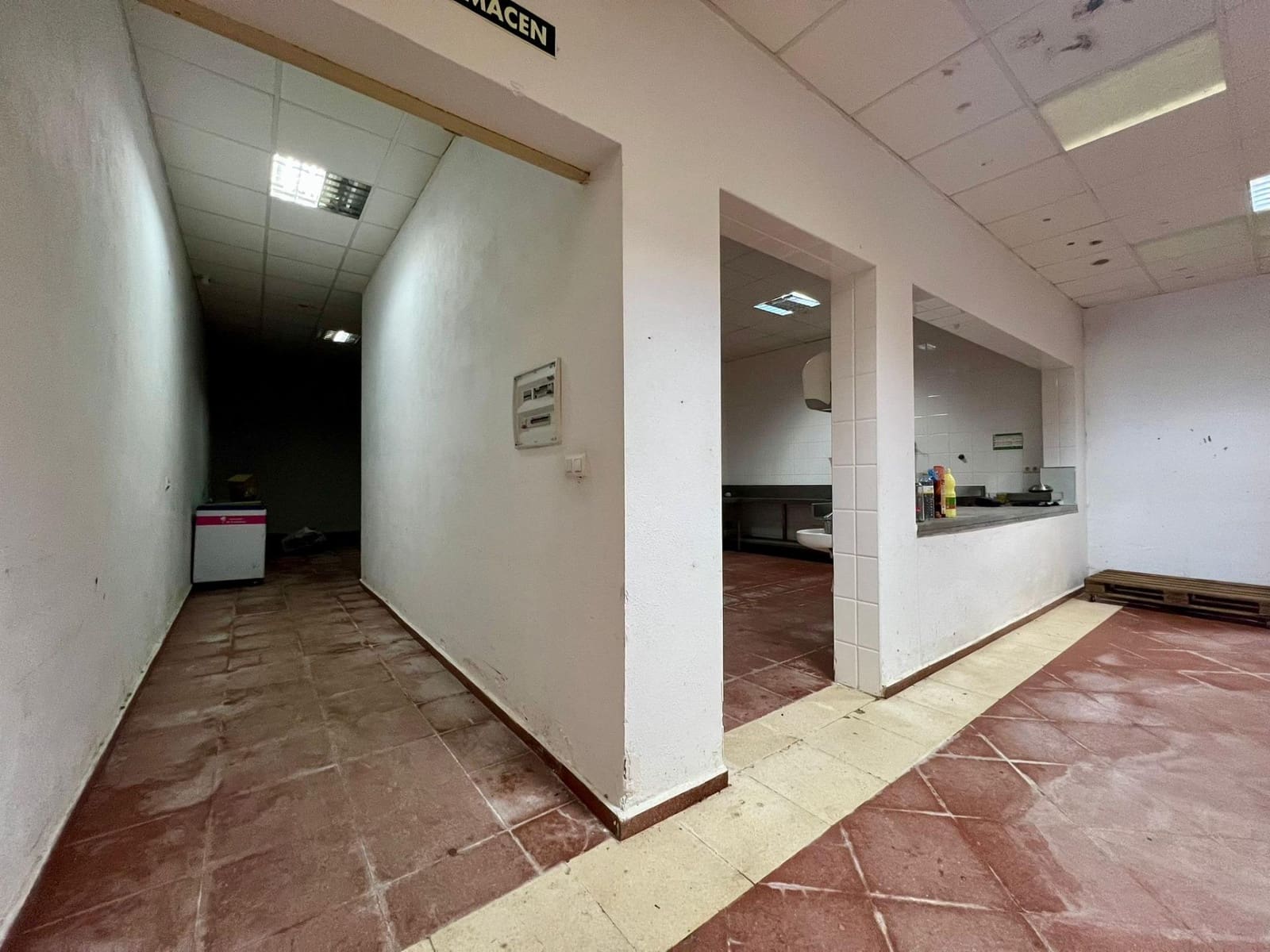 Virksomhed til salg i Aguilar de la Frontera - € 500.000 (Ref: 9759058)