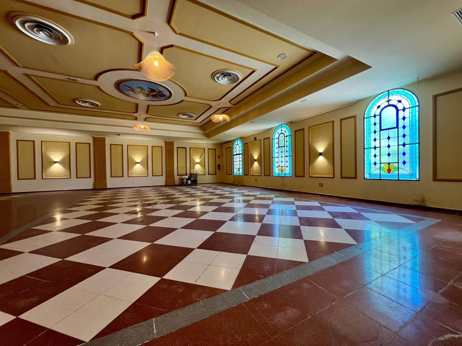 Virksomhed til salg i Aguilar de la Frontera - € 500.000 (Ref: 9759058)