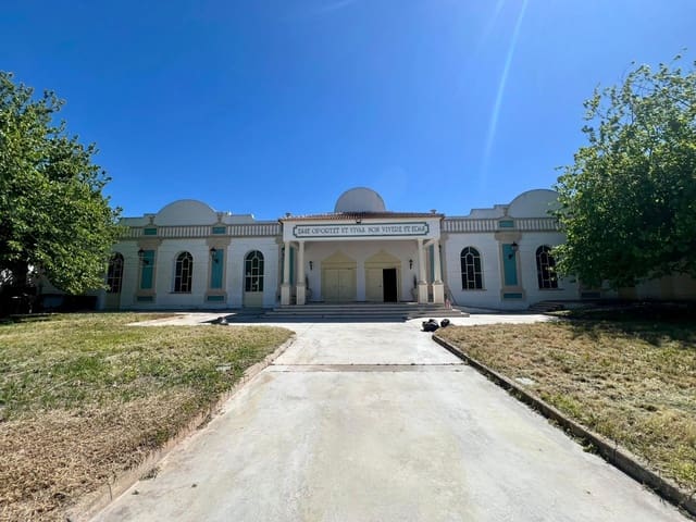 Virksomhed til salg i Aguilar de la Frontera - € 500.000 (Ref: 9759058)