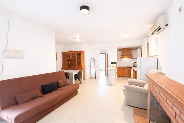 7 slaapkamer Villa te koop in Córdoba stad - € 269.900 (Ref: 9759059)