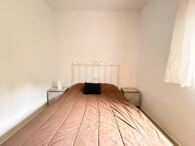 7 slaapkamer Villa te koop in Córdoba stad - € 269.900 (Ref: 9759059)