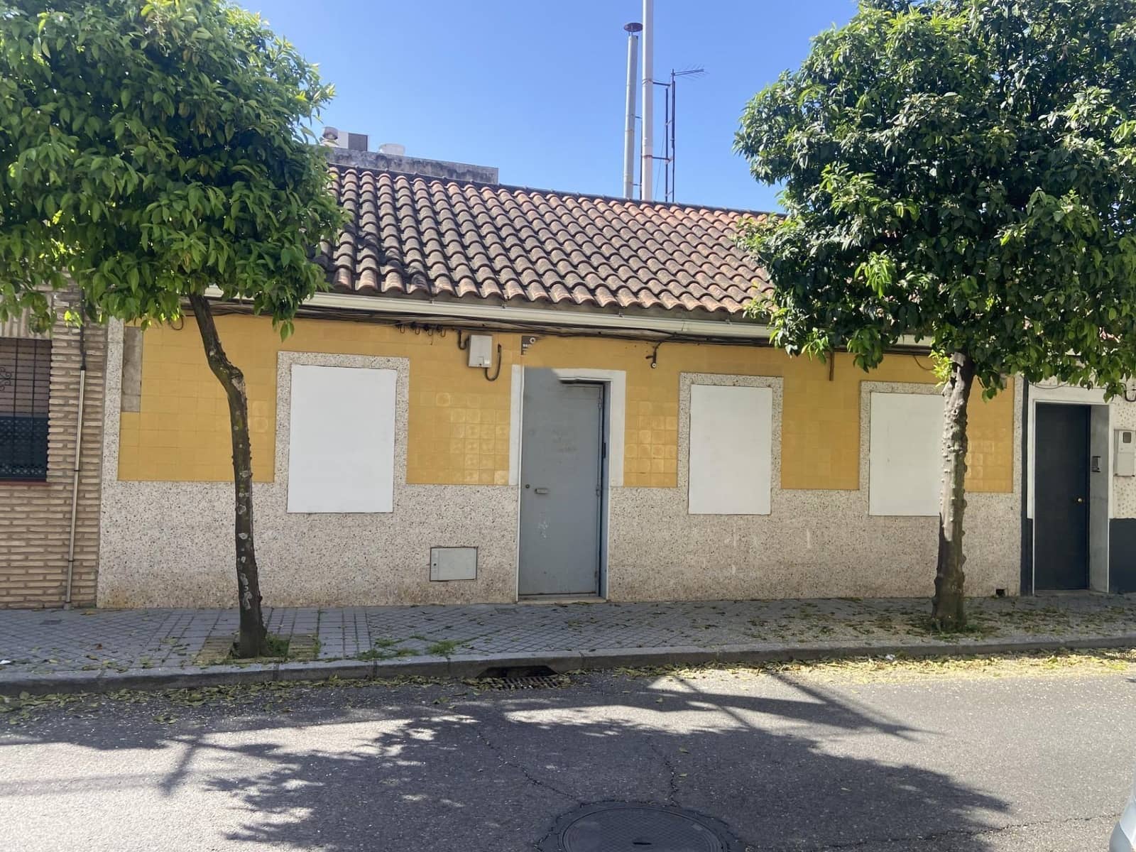 Villa te koop in Cordoba stad - € 129.900 (Ref: 9759060)