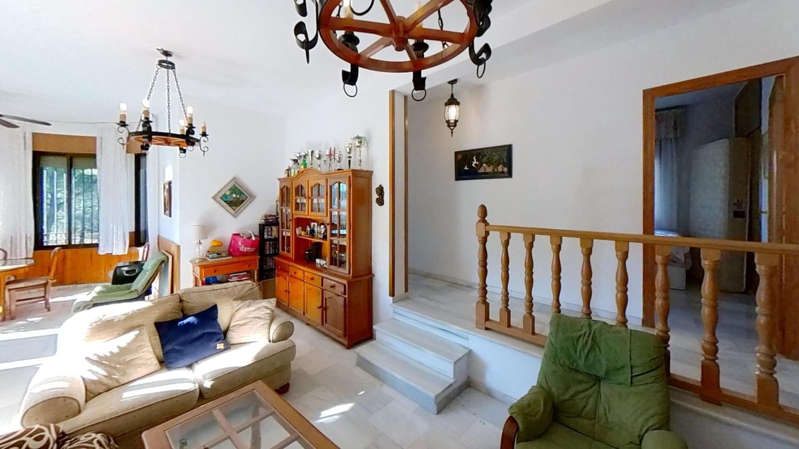 4 slaapkamer Villa te koop in Cordoba stad met garage - € 190.000 (Ref: 9762060)