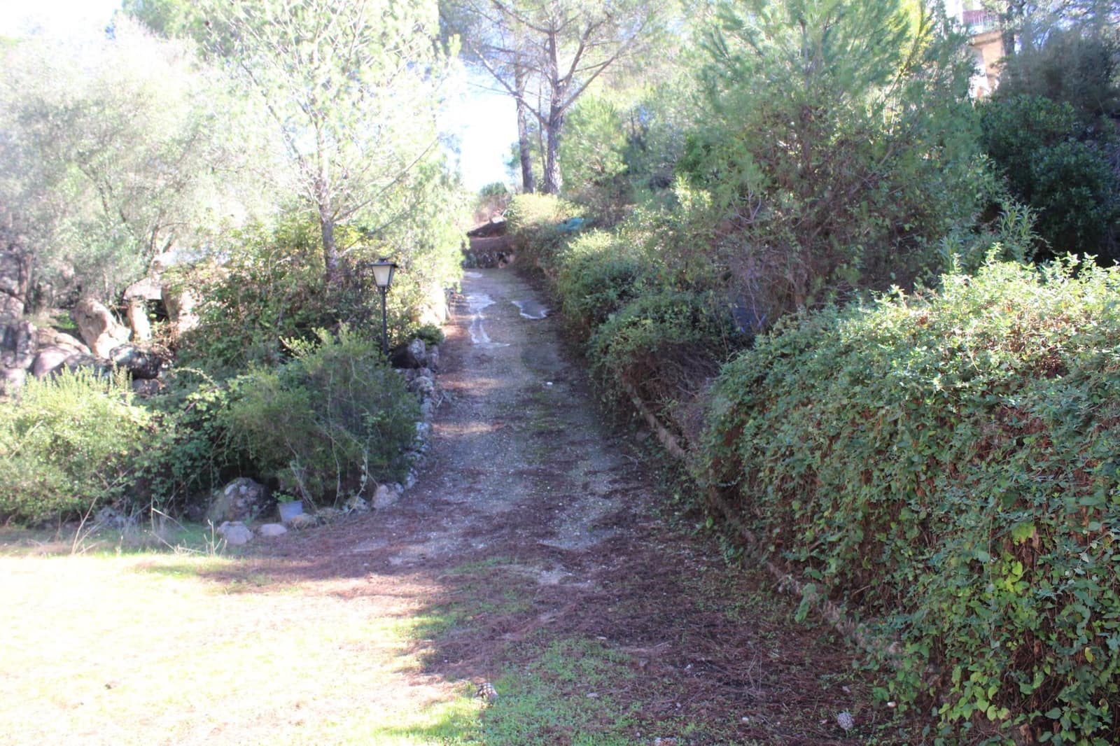 4 slaapkamer Villa te koop in Cordoba stad met garage - € 190.000 (Ref: 9762060)