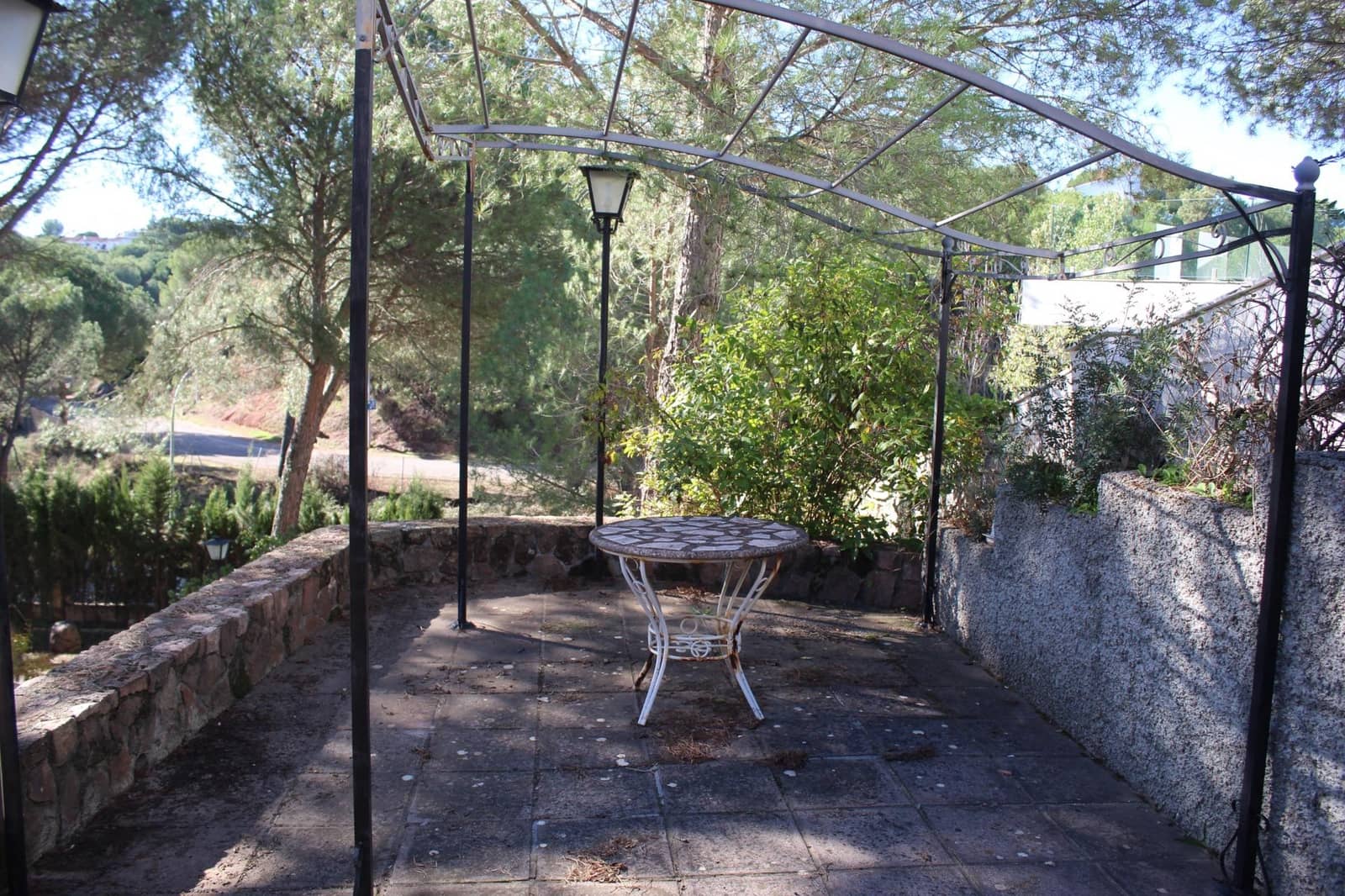 4 slaapkamer Villa te koop in Cordoba stad met garage - € 190.000 (Ref: 9762060)