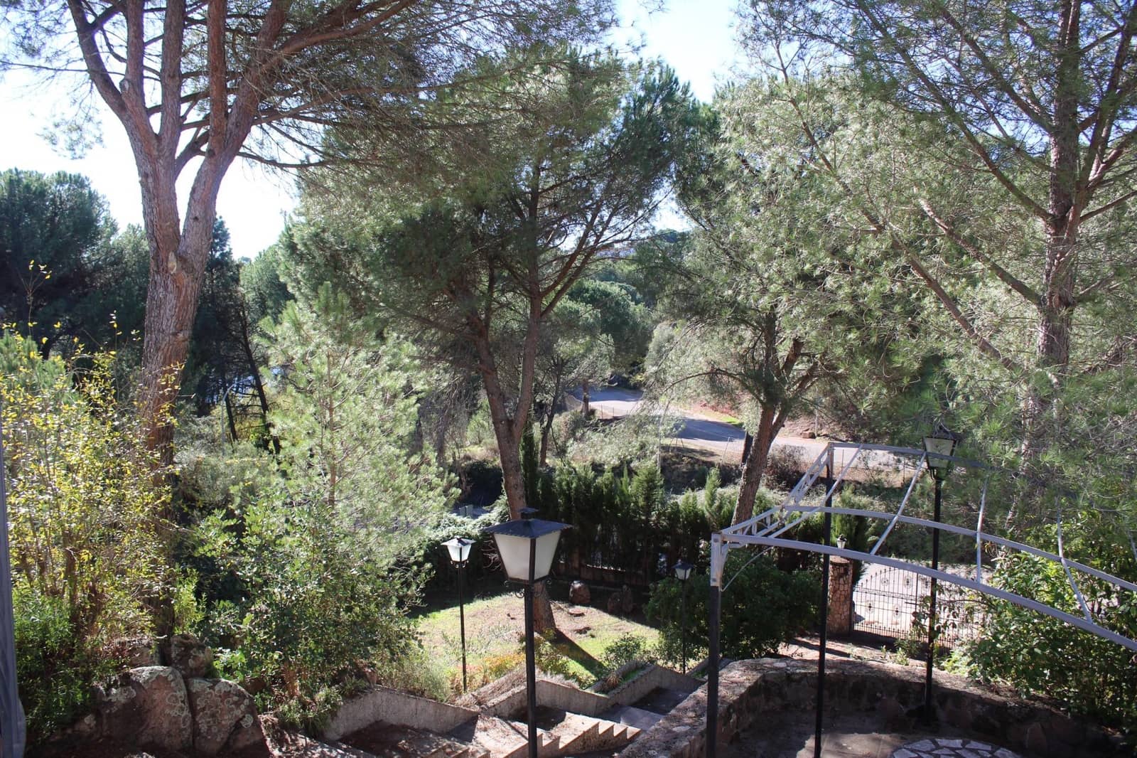 4 slaapkamer Villa te koop in Cordoba stad met garage - € 190.000 (Ref: 9762060)