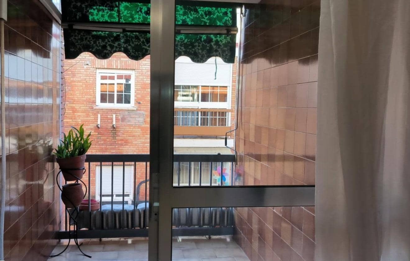 3 soveværelse Lejlighed til salg i Cordoba by - € 114.900 (Ref: 9762061)