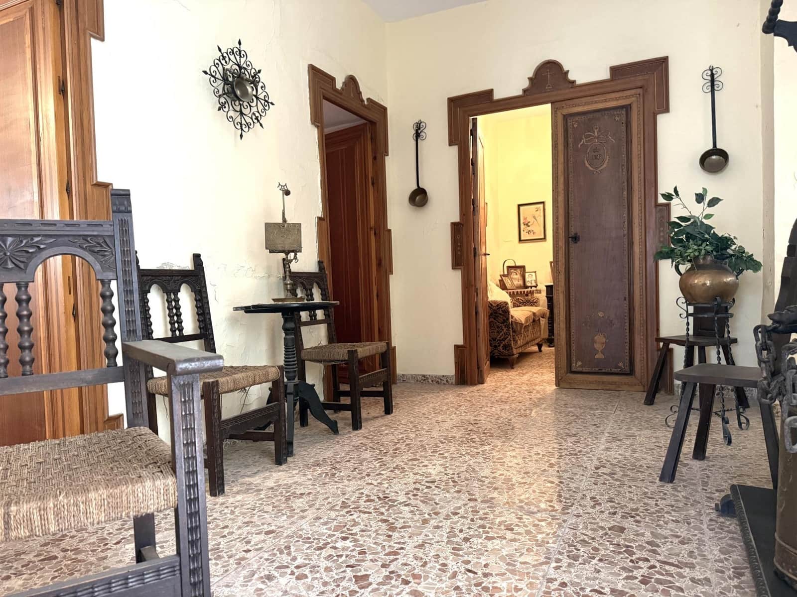 6 soverom Hus til salgs i Bujalance med garasje - € 225 000 (Ref: 9770721)