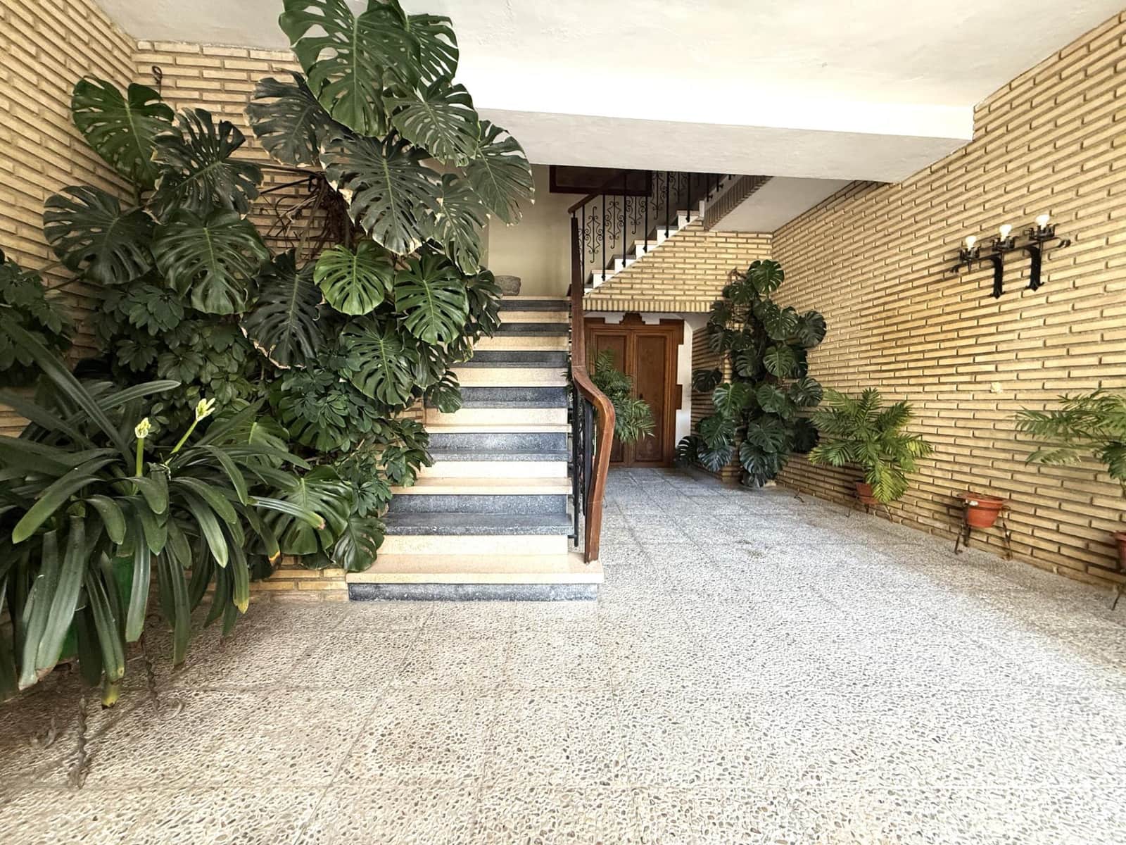 6 soverom Hus til salgs i Bujalance med garasje - € 225 000 (Ref: 9770721)