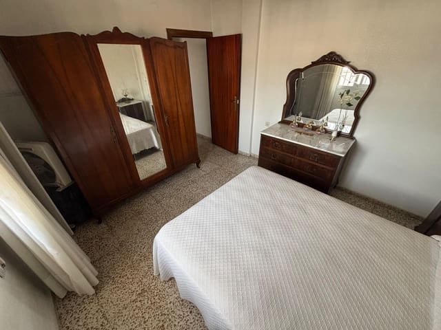 3 soverom Penthouse til salgs i Córdoba by - € 175 000 (Ref: 9773158)