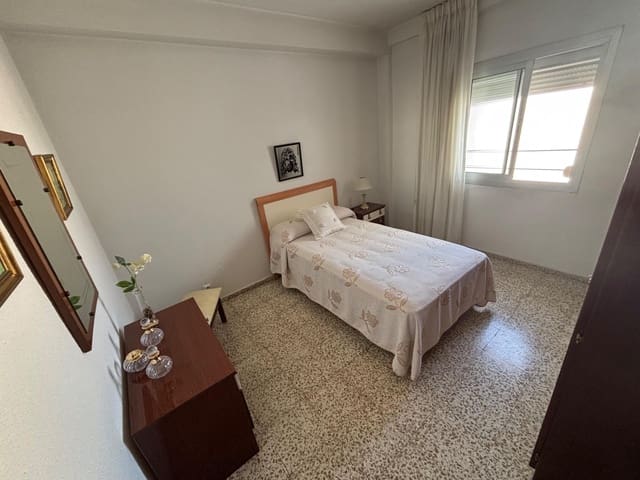 3 soverom Penthouse til salgs i Córdoba by - € 175 000 (Ref: 9773158)