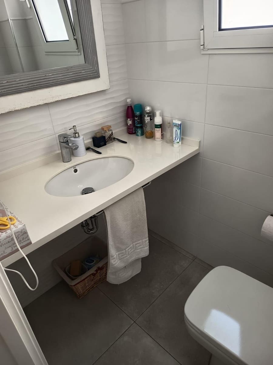 3 sovrum Lägenhet till salu i Cordoba stad - 240 000 € (Ref: 9773159)