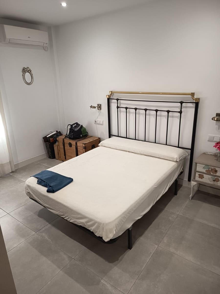 3 sovrum Lägenhet till salu i Cordoba stad - 240 000 € (Ref: 9773159)